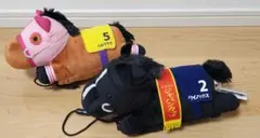 サラブレッドコレクション　スマホショルダー3　ハルウララ　イクイノックス