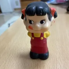 希少・箱付き】内藤ルネ 「乙女の魔よけ メチャンコペリちゃん」 陶器
