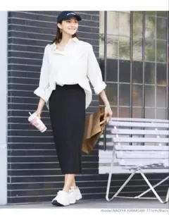 ブラックリブタイトスカート