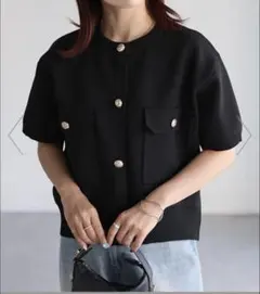 金ボタン半袖ニットカーディガン