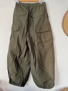 FREAK'S STORE カーゴパンツ Sサイズ オリーブのサムネイル