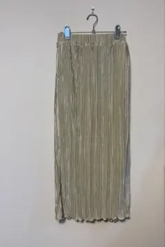ローリーズファーム　プリーツメロータイトスカート