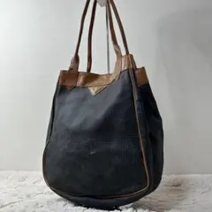 未開封品】イヴ・サンローラン 黒ロゴ刺繍トート バッグ e-MOOK - メルカリ