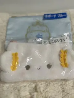 サンリオくじ　　シナモンロールのポーチとこぎみゅんのミニポシェット