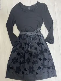ギャラリービスコンティ　長袖ワンピース　黒　花柄　M レディース　リボン