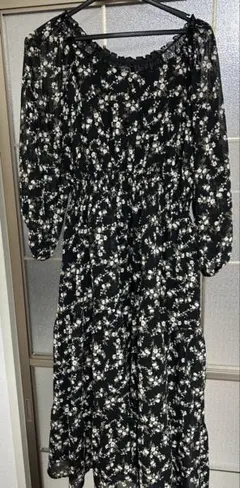 エブリン　2way小花柄ワンピース　ブラック