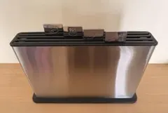 【中古品】Joseph Joseph インデックス付まな板ステンレスシルバー4枚のサムネイル