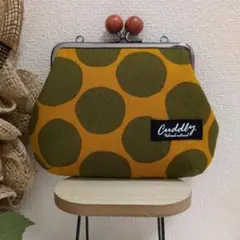 ハンドメイド　木玉がま口ポーチ（ドット柄　秋色）