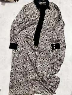 ZARA 幾何学模様 長袖ワンピース