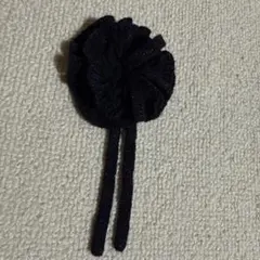 ブラックフラワーブローチ