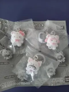 サンリオキャラクターズ　めじるしアクセサリー　ふわふわスノー