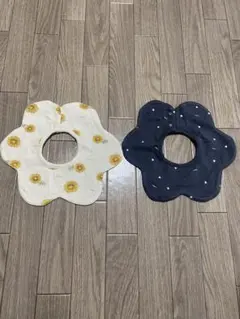 花型スタイ ひまわり柄とハート柄 2枚セット