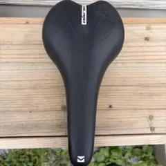 HILAND 自転車用サドル ブラックのサムネイル