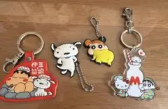 クレヨンしんちゃん　コラボキーホルダー