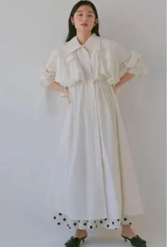 LILY BROWN リリーブラウン 撥水加工ワンピース　ライト コート 白