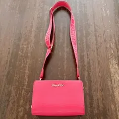 ♡Tommy Hilfiger ピンク ショルダーバッグ♡