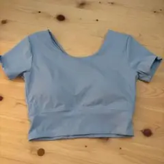 カップ付トップス　ジム　ヨガ　ピラティス