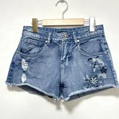 レスポアール 花柄刺繍 デニム ショートパンツ 短パン ダメージジーンズ S