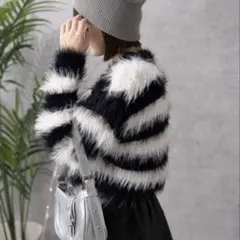 ボーダー ニット 白黒