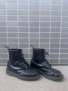 [GW限定価格] Dr. Martens ブラックレザーブーツ