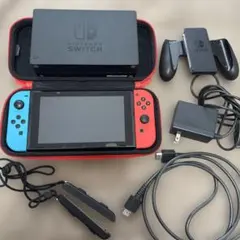 Nintendo Switch 本体　赤/青
