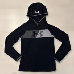 Under Armour フード付きパーカー YLG 黒　150サイズ薄手ロンT