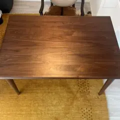 ウォールナット ダイニングテーブル