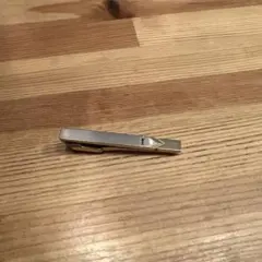 イヴ・サンローラン　ネクタイピン