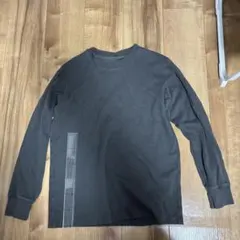 ユニクロ 長袖Tシャツ