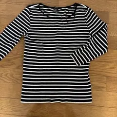 FOREVER 21 ボーダー長袖カットソー ブラック ７部袖