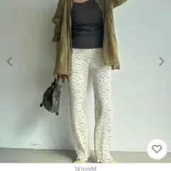 プリーツドット柄　レギンスパンツ　白