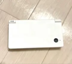 Nintendo DSi 本体 白