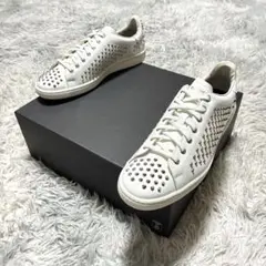 Item thumbnail for item c6673339-62d9-4922-9932-30e6650a4bc3