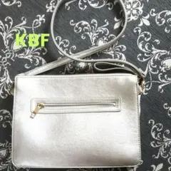 ショルダーバッグ　KBF