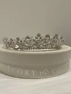 【美品】アレクサンドラ ティアラ Ivory & Co.