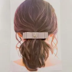 【ビジュー付リボンバレッタ】ヘアアクセ　ハンドメイド　結婚式　卒園式