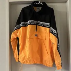 adidas ハーフジップ ナイロンジャケット