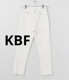 KBF ホワイト デニムパンツのサムネイル