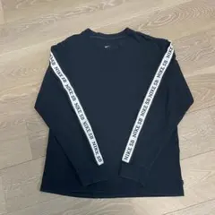 【人気】NIKE SB ロゴテープ ロングTシャツ ブラック Mサイズのサムネイル