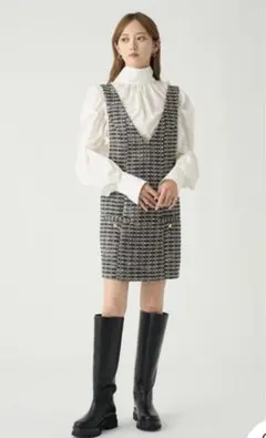 スナイデル SNIDELＶネックミニワンピース ツイード ジャンパースカート