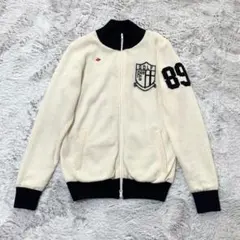 Item thumbnail for item 1ccbc9b3-cb94-468c-af40-f2e5321bee6b