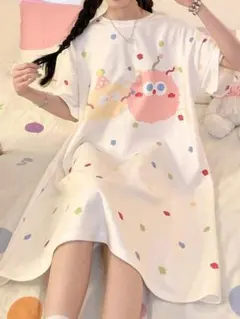 SHEIN パジャマ　ワンピースのサムネイル