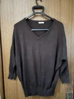 H&M ダークブラウン Vネック 長袖ニット