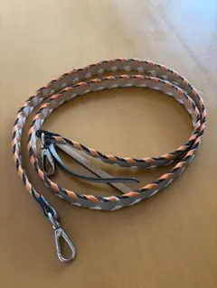 エジュー　ストラップ