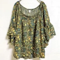 ☆新品未使用品☆IKUKO ペイズリー柄 ノースリーブ ブラウス タグ付き 