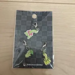 チコリータ ベイリーフ メガニウム メタルチャーム - メルカリ