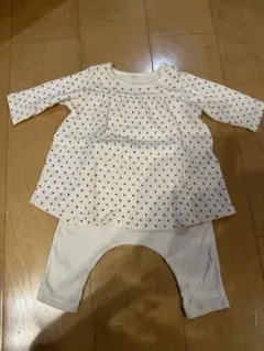 ベビー服セット トップスとパンツ