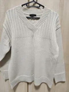 COMME CA ISM コムサイズム Vネックニット(ベージュ)