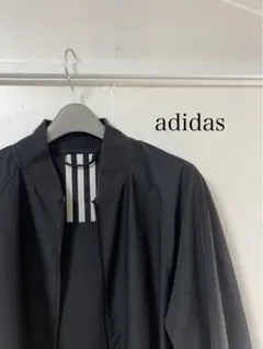 adidas ブラック ジップアップジャケット