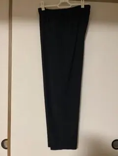 黒スラックス ゴムウエスト